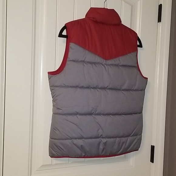 Alabama Crimson Tide Nike Puffer Vest - Picture 7 of 7